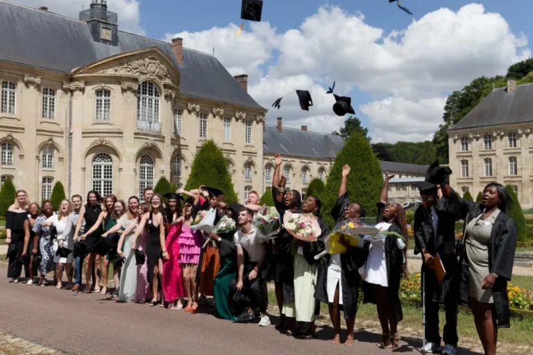C'est le traditionnel lancer de toques