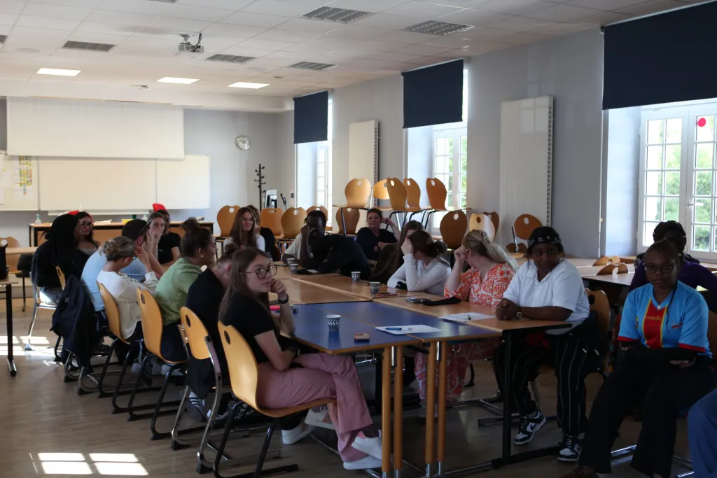 6ème atelier : une table ronde